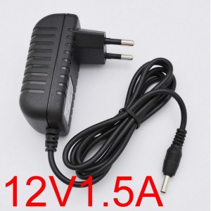 Alimentator 12V 1,5A